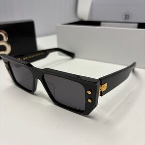 Balmain‎ Paris B-VI Black Gold Sunglasses New Without Tag Full Set